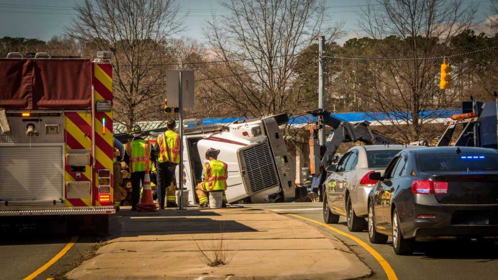 virginia-beach-and-chesapeake-truck-accident-lawyers-1024x576-1